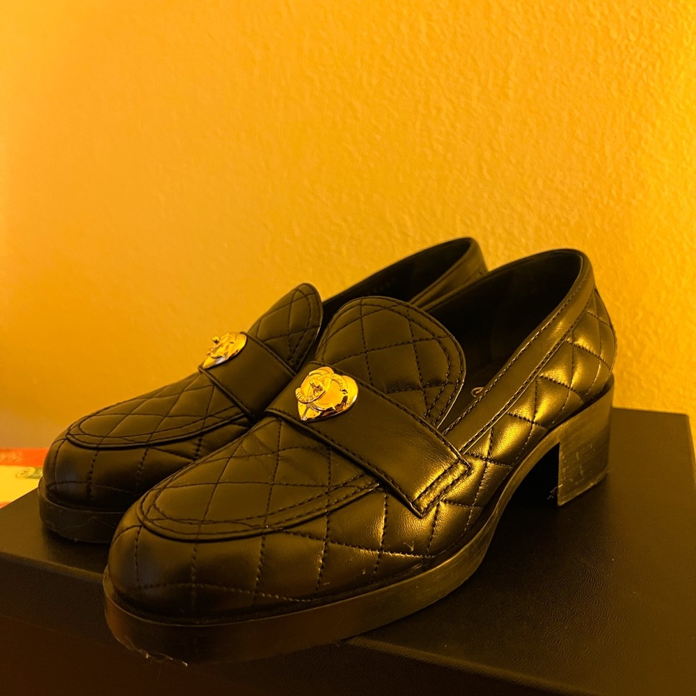 Used Chanel black heart pin loafer with heels